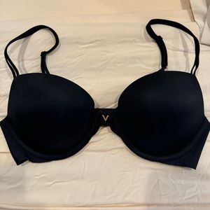 Victoria’s Secret push-up bra